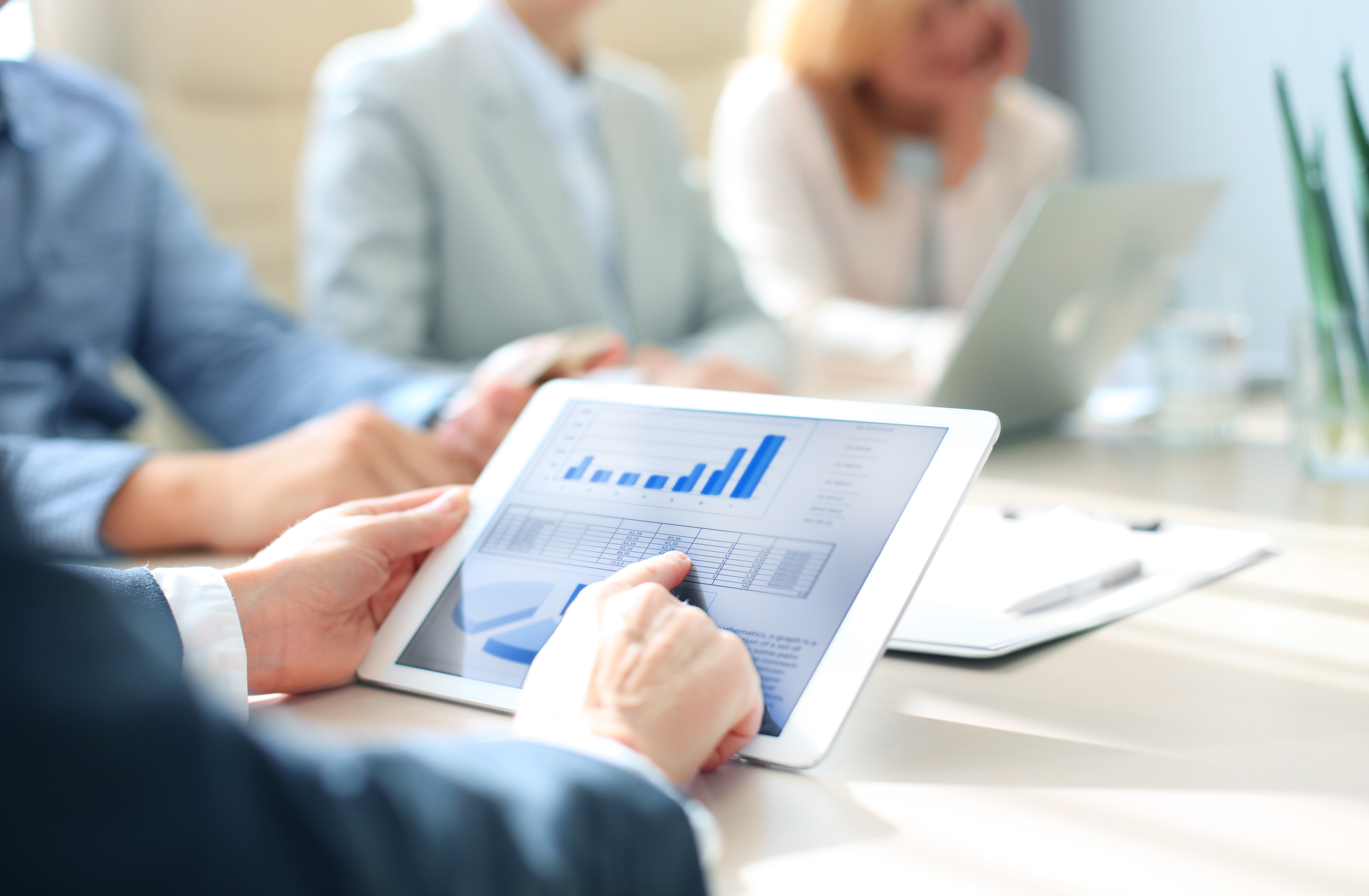 Report Analysis: How to Identify at Risk Students